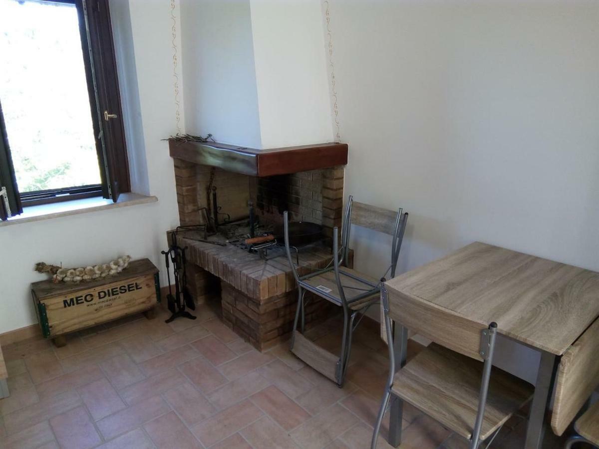 Casale Di Burano Apartman Onano Kültér fotó